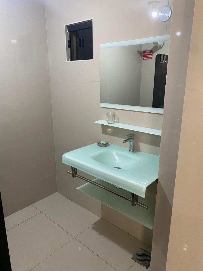 Espana Suites Hotel Ciudad del Este Dış mekan fotoğraf